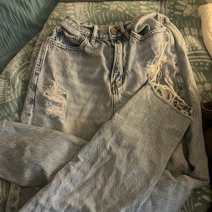 American Eagle Mom Jeans